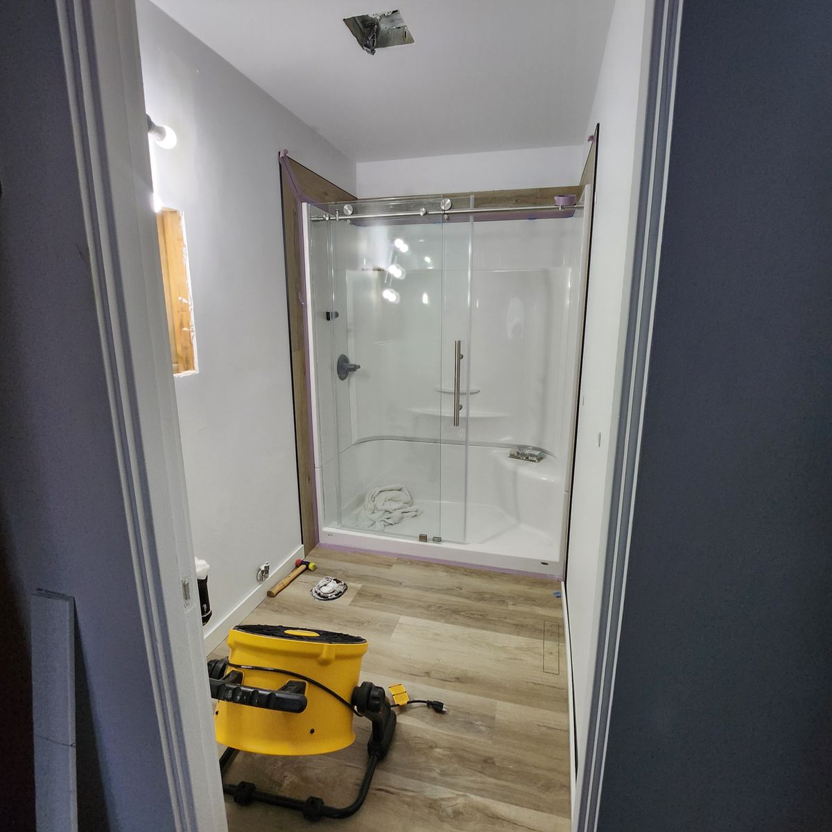 Bathroom Renovation for Skywalker Contracting Inc.  in , 