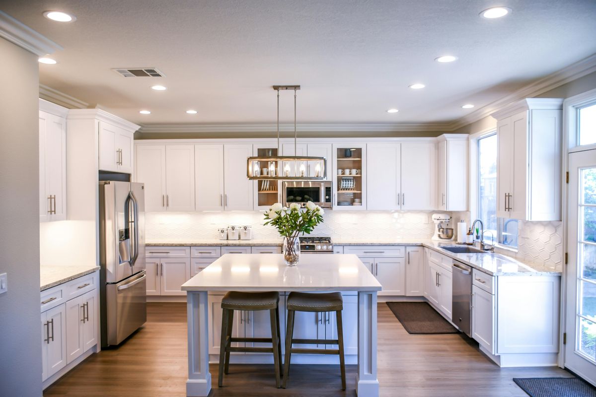 Granite & Quatrz Countertop Installations for Complete Kitchen Cabinets in Queens, NY