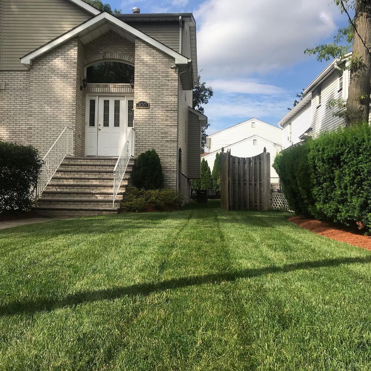 Lawn Maintenance for LGZ Landscaping LLC in Belleville, NJ