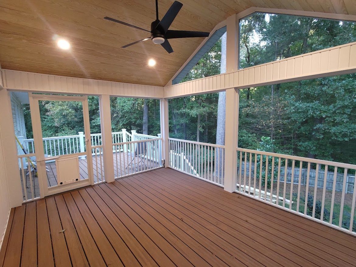 Porches and Decks for Johnson Carpentry & Remodeling LLC in Four Oaks,  NC