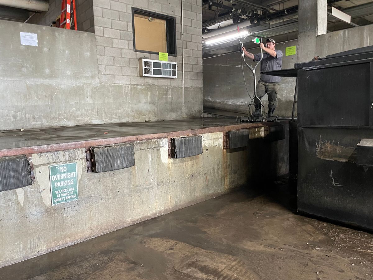 Eco-Safe Dumpster pad Cleaning for Oakland Power Washing in Clarksville, TN