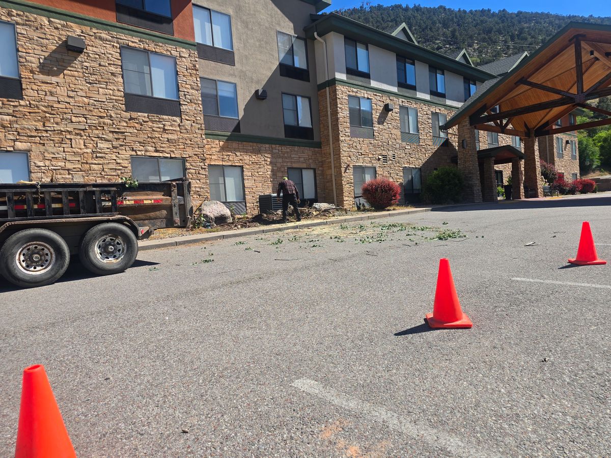 Commercial Site Preparation for LRS: Landscape, Rescue, Snow in Silt, CO