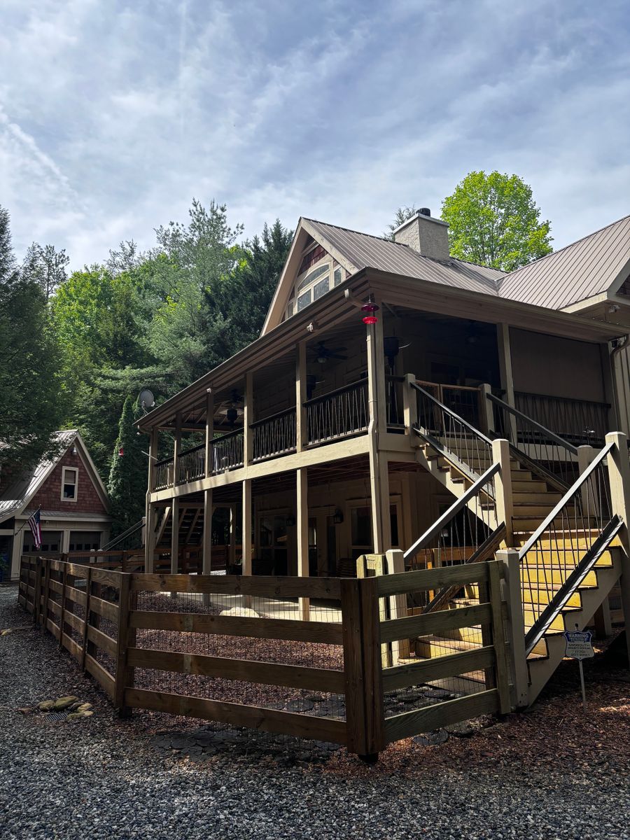 Wooden Fencing for Alpine Fence in Dahlonega, GA