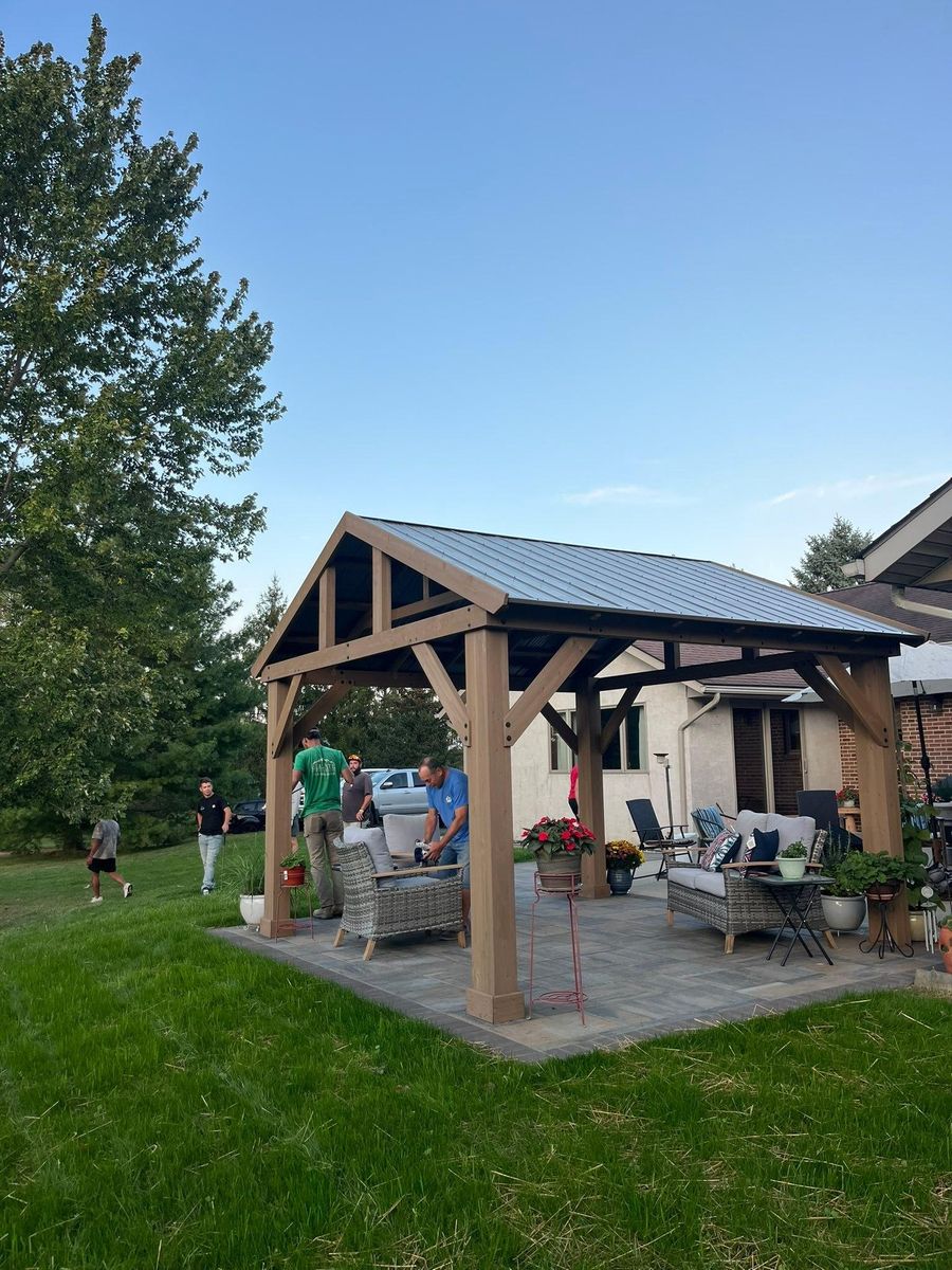 Paver Patios & Walls for Elevate Landscape & Hardscape in West Jefferson, OH