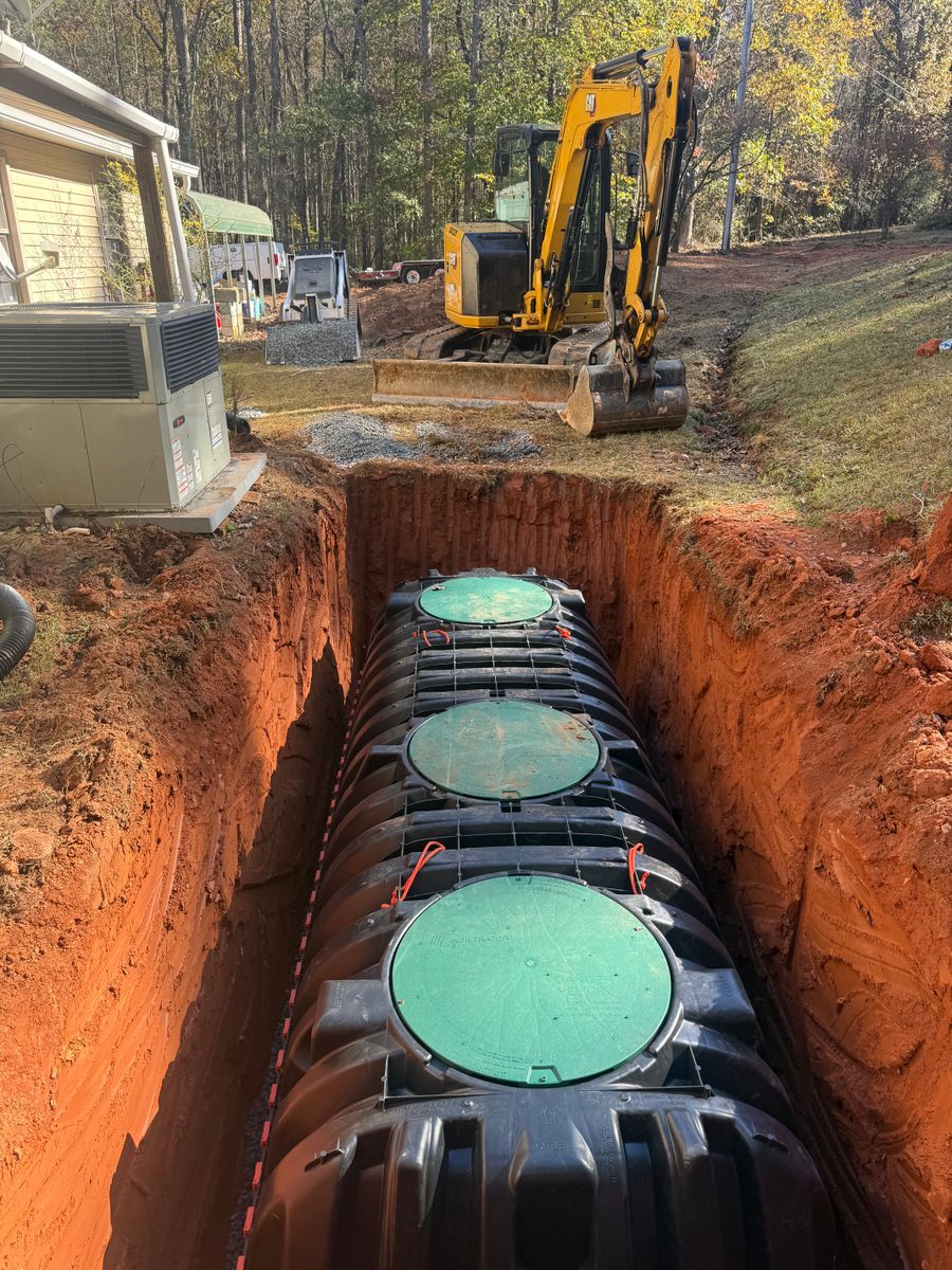 Dirtwork for J&J Hauling and Outdoor LLC  in Fayetteville, GA