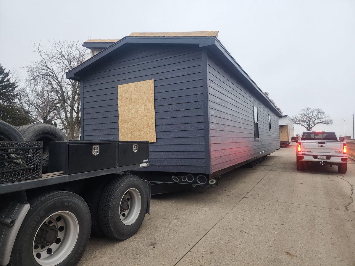 Modular Home Moving for HDE Services LLC in Grand Island, NE
