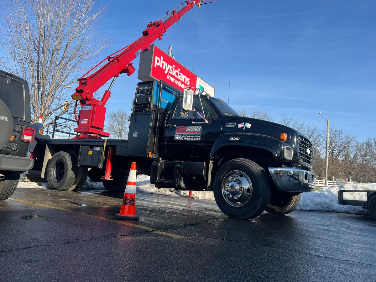 Ongoing Maintenance for MTZ Signs in Janseville, WI