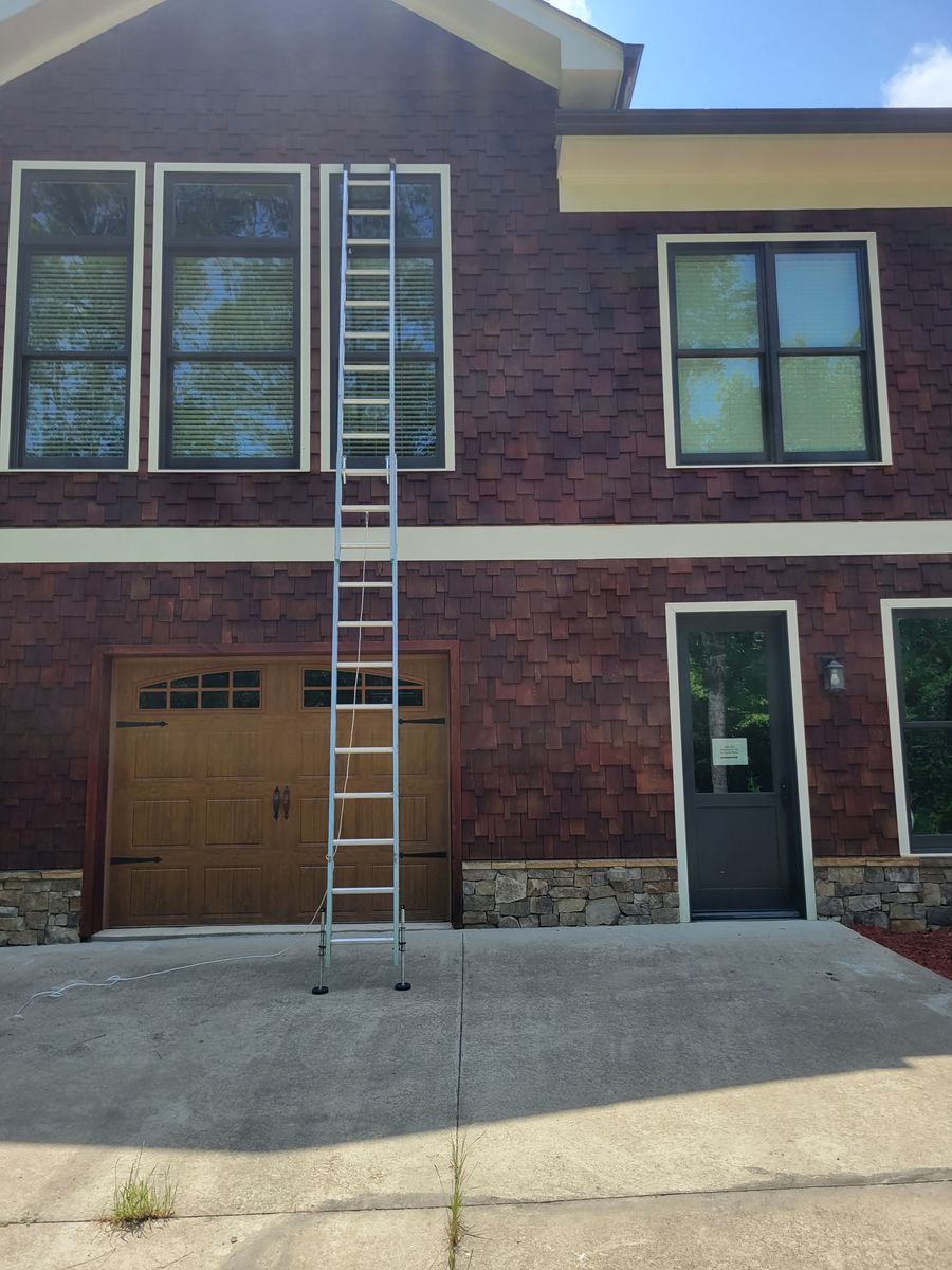 Window Cleaning for Squeaky Clean Windows Gutters & More in Hoover, AL