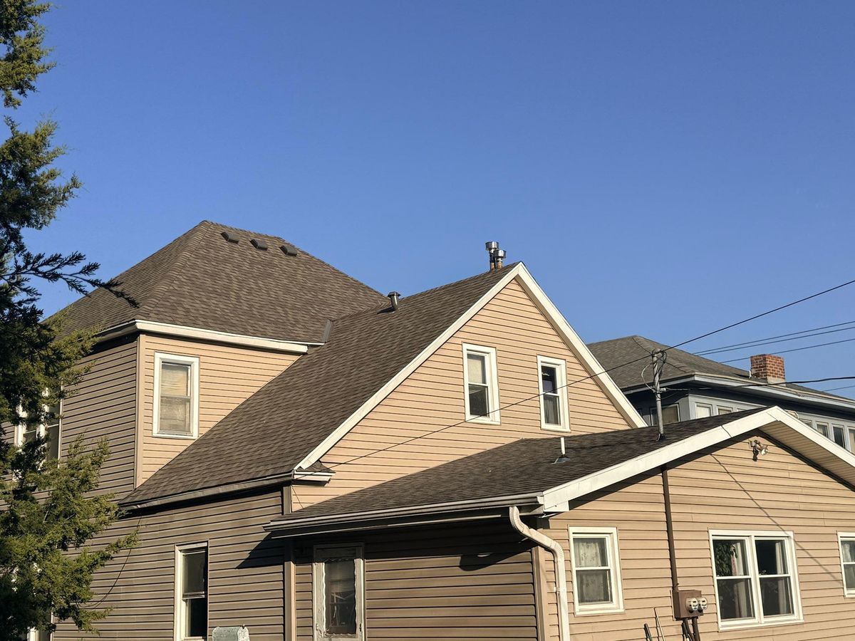 Roofing Repairs for Full Roof Replacement and Repairs & Seamless Guttering in Saint Joseph, MO