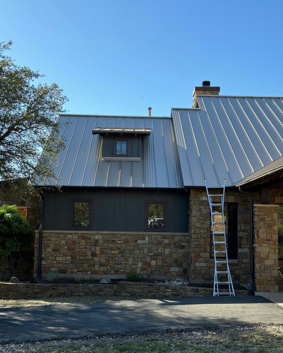 Roofing Repairs for LIV Roofing Services in Liberty Hill, TX