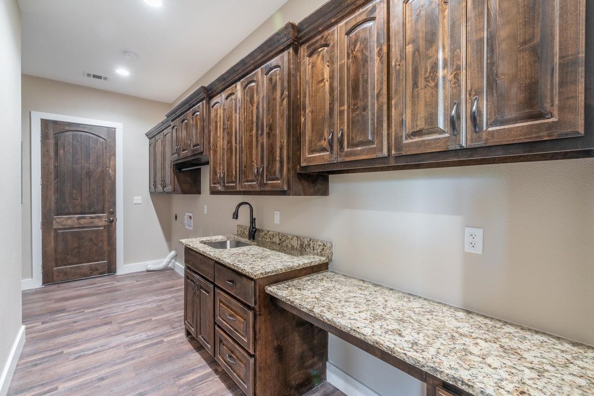 Kitchen Installations for T & C Metal Builders in Northeast, TX