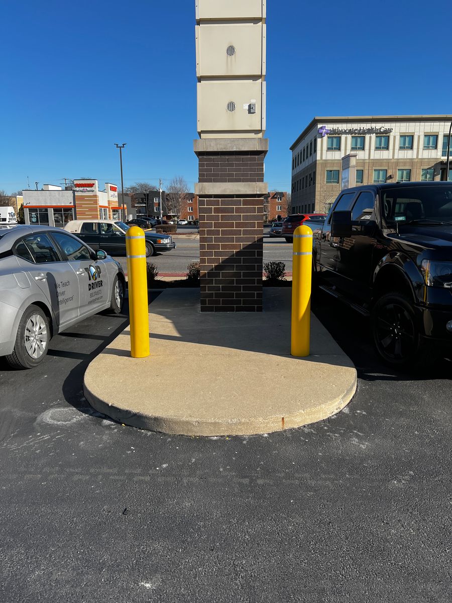 Bollards for Onyx Concrete Contractors in Chicago, IL