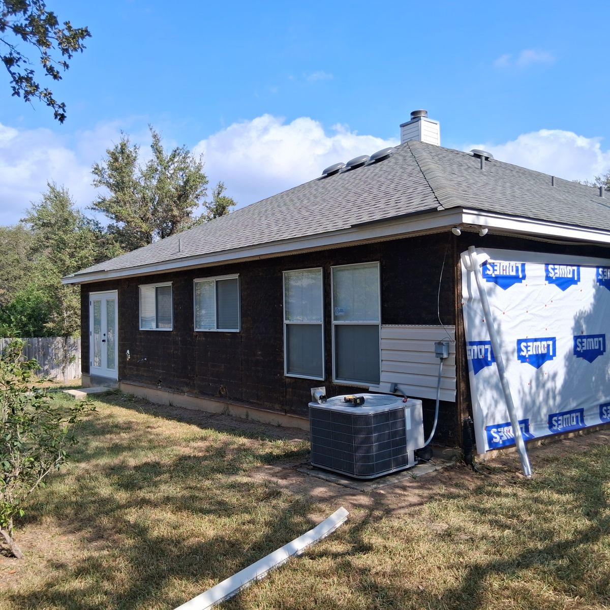 Siding for Pena Legacy Construction in San Antonio, TX