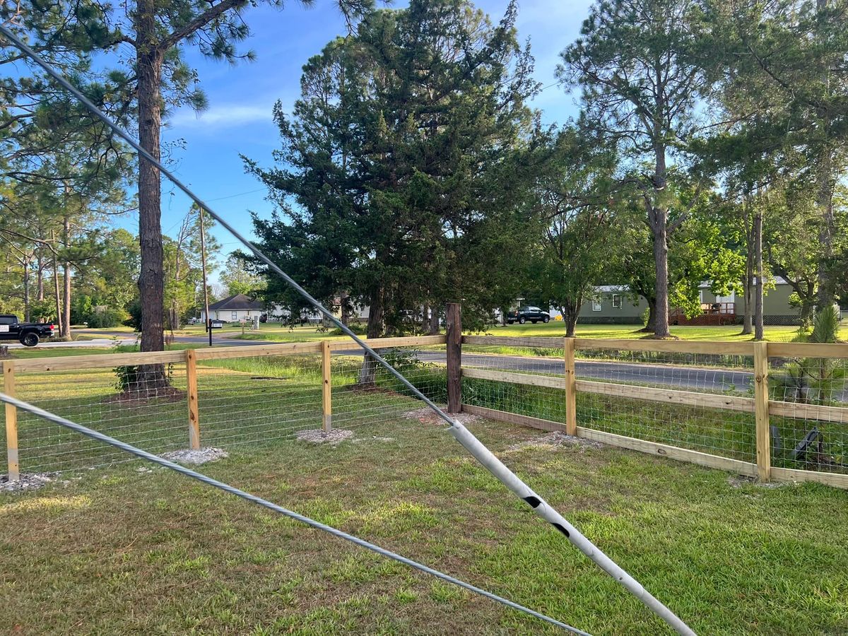 Fence Installation for Longhorn Fence & Land Development in Webster, TX