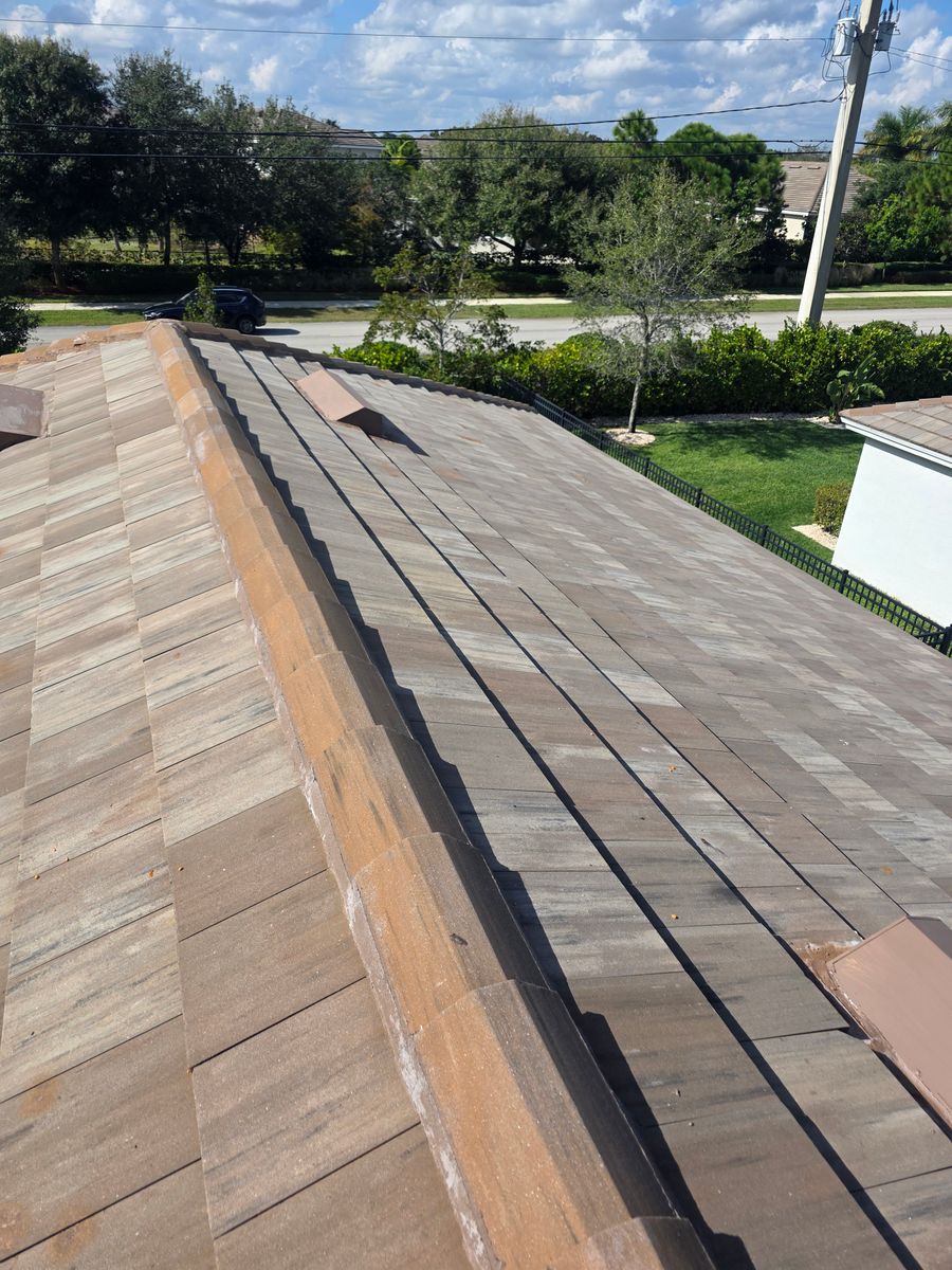 Roof Replacement for Ridgecap Roofing in Port St. Lucie, FL