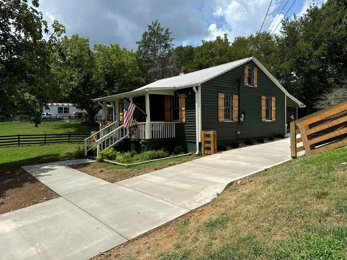 Sidewalk Installation for Mangrum’s Concrete in Franklin, TN