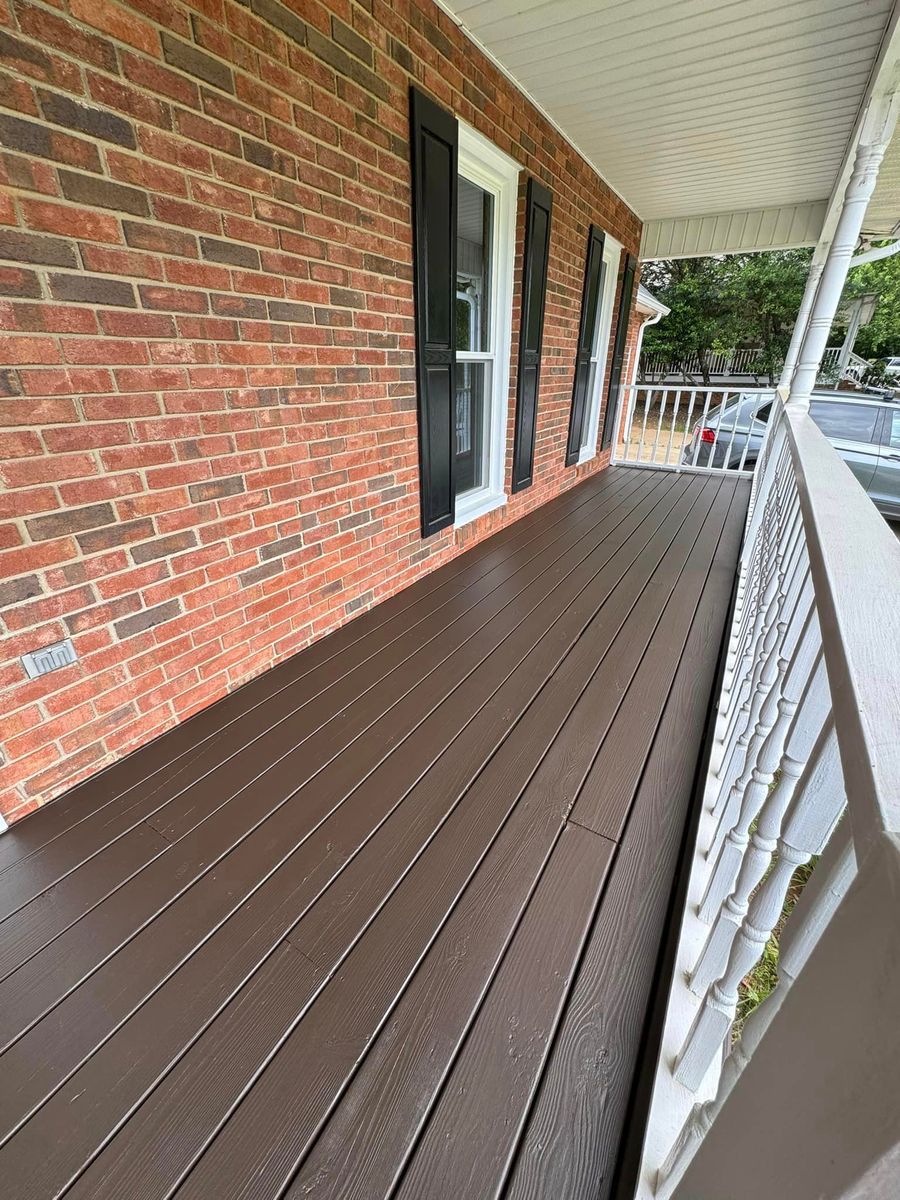 Deck Staining for Kingsmen Painting in Simpsonville, SC