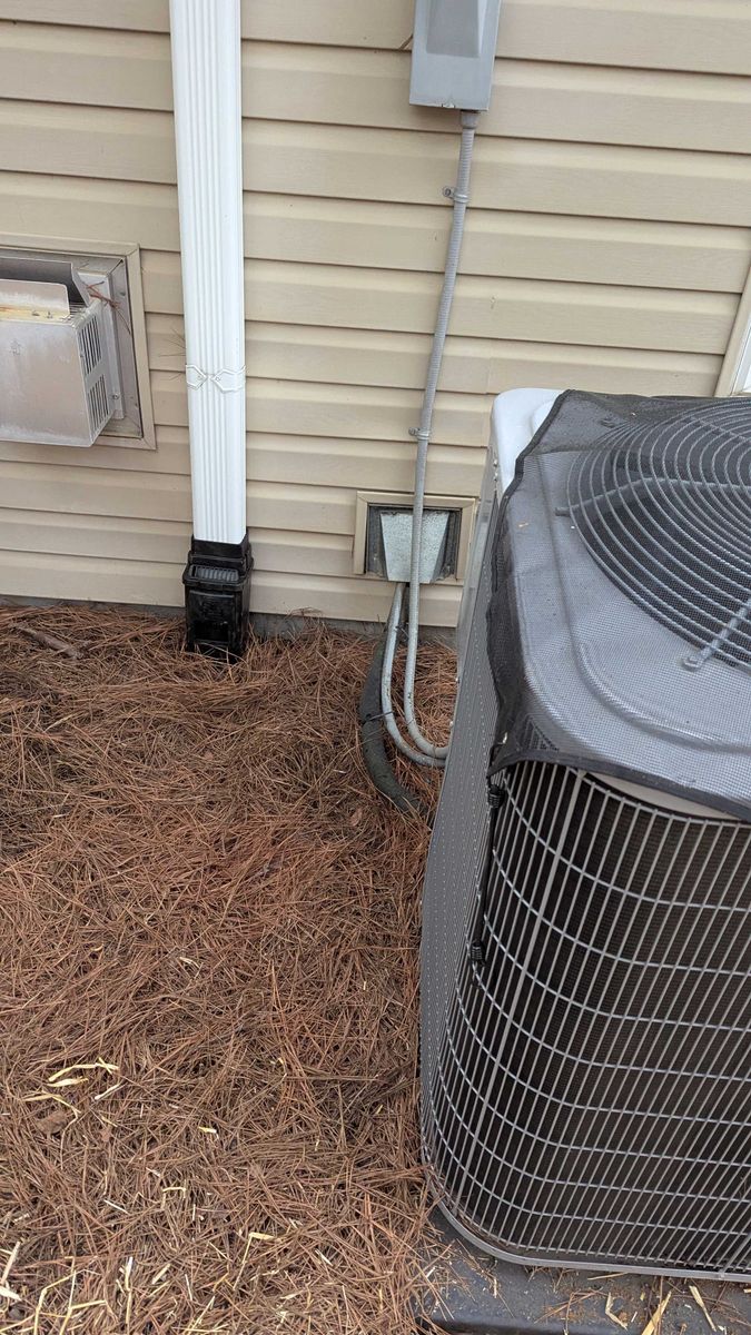 Gutter Downspouts and Extensions for Drain My lawn in Charlotte, NC