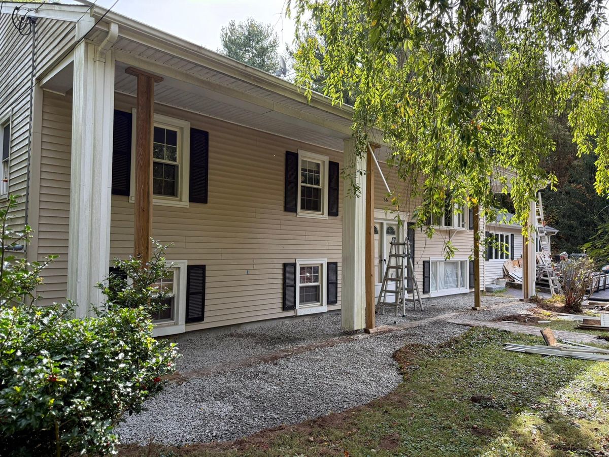 Vinyl Siding for Mac Construction in Cranston, RI