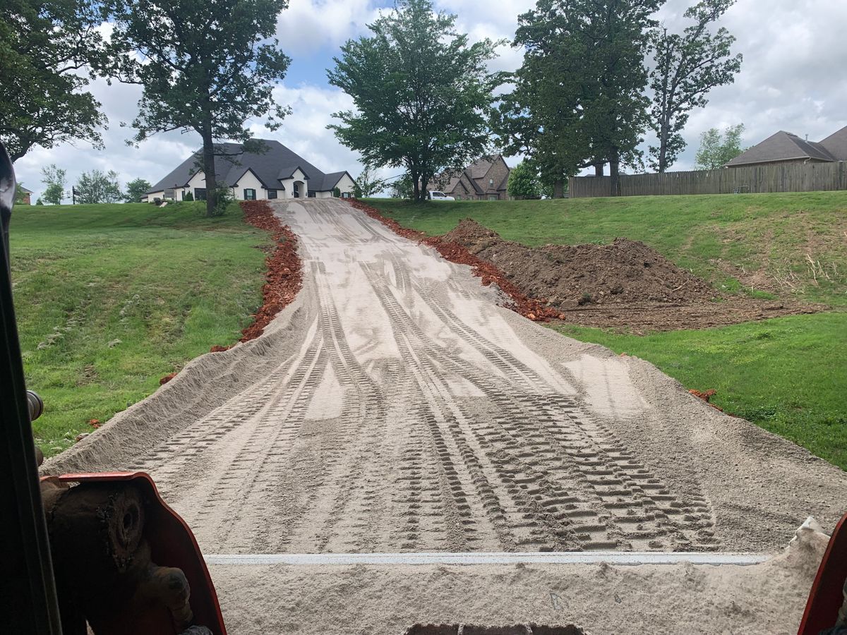 Dirt Work for Apex Contractors LLC in Fayetteville, AR