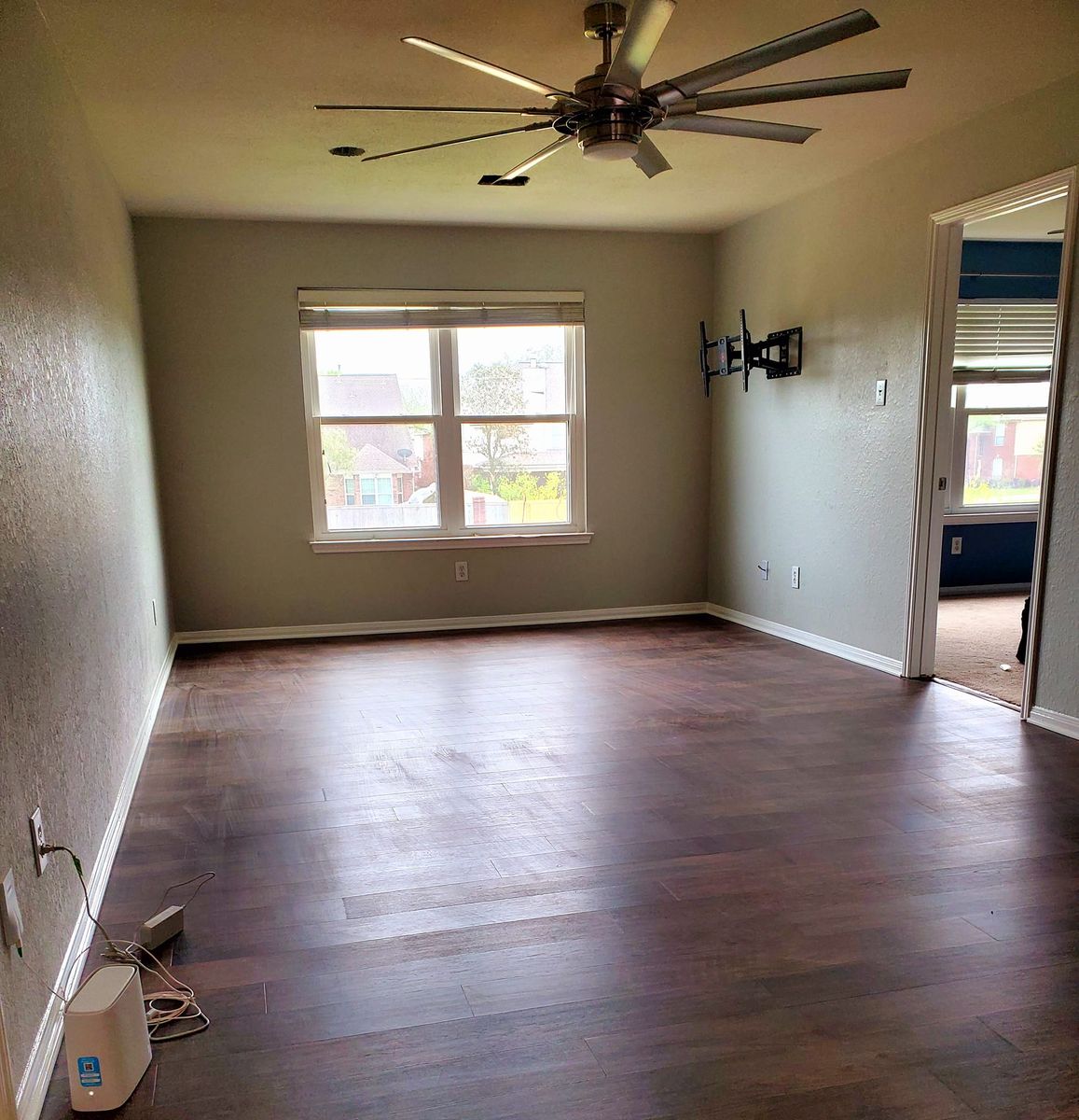 Flooring for Big Brother Builders Construction in Houston, TX