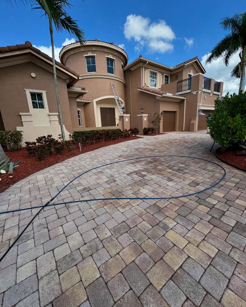 Pressure Washing for Sunshine solutions pressure washing in Sunrise, FL