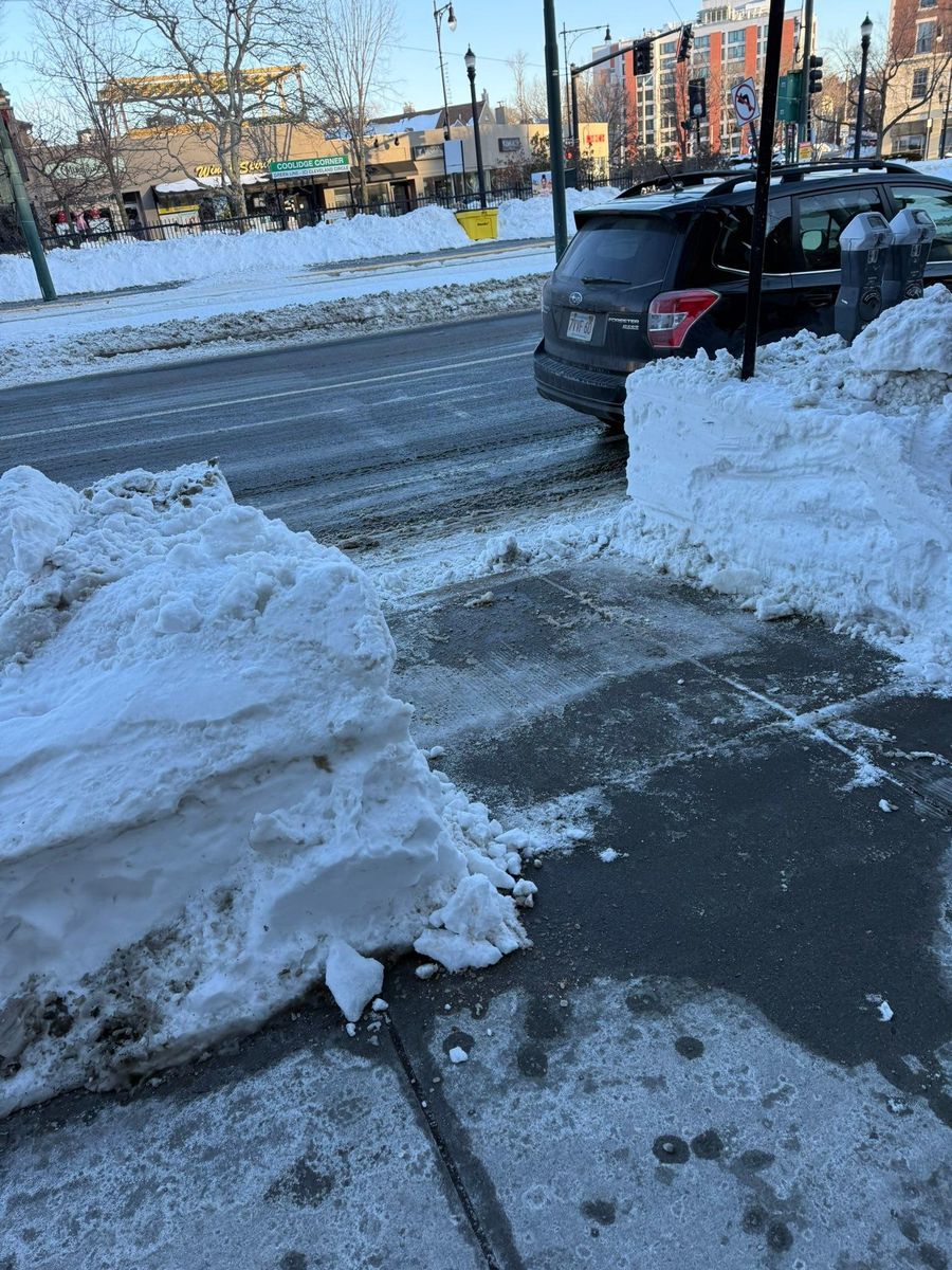 Residential Snow Plowing for LCP Property Management  in Windham, NH