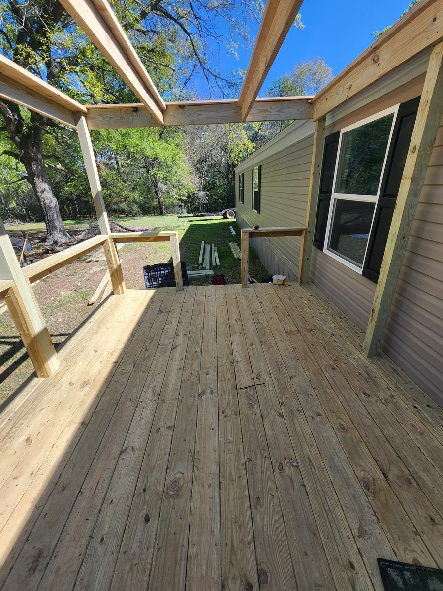 Deck And Patio Construction for S.W. Construction in Center, TX