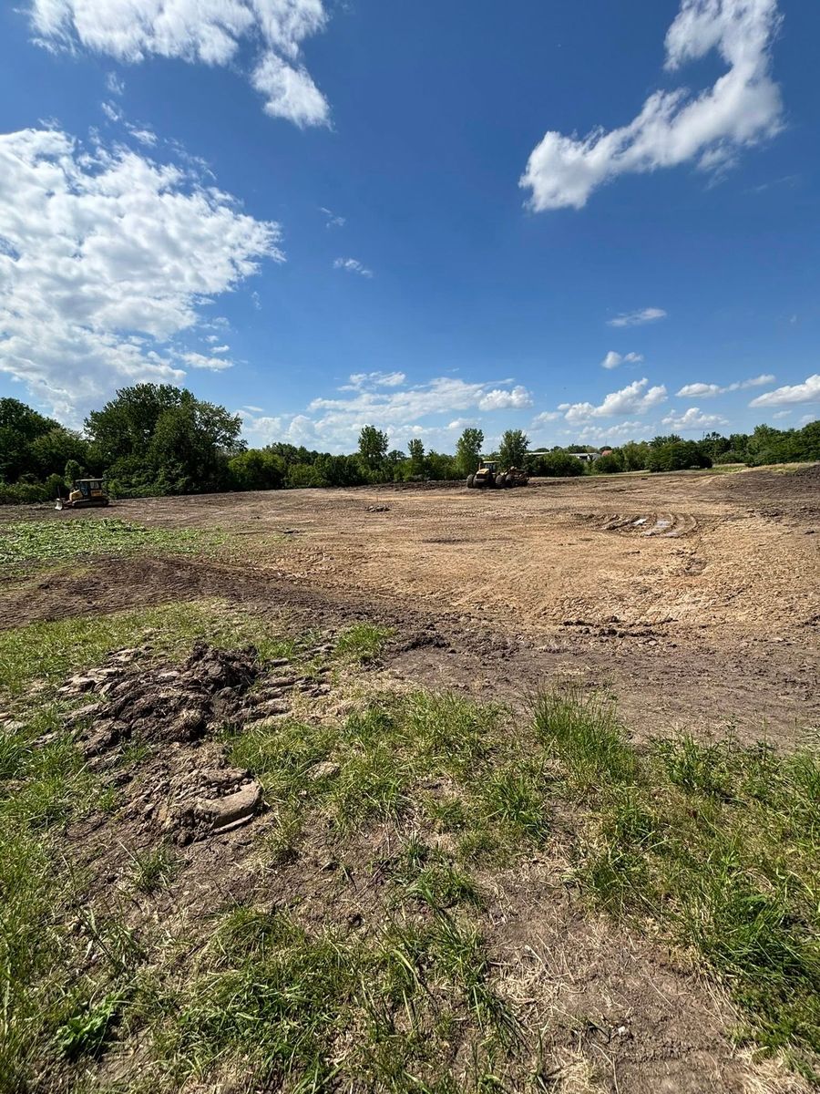Grading and Leveling for Freedom Excavating in Ludlow, MO