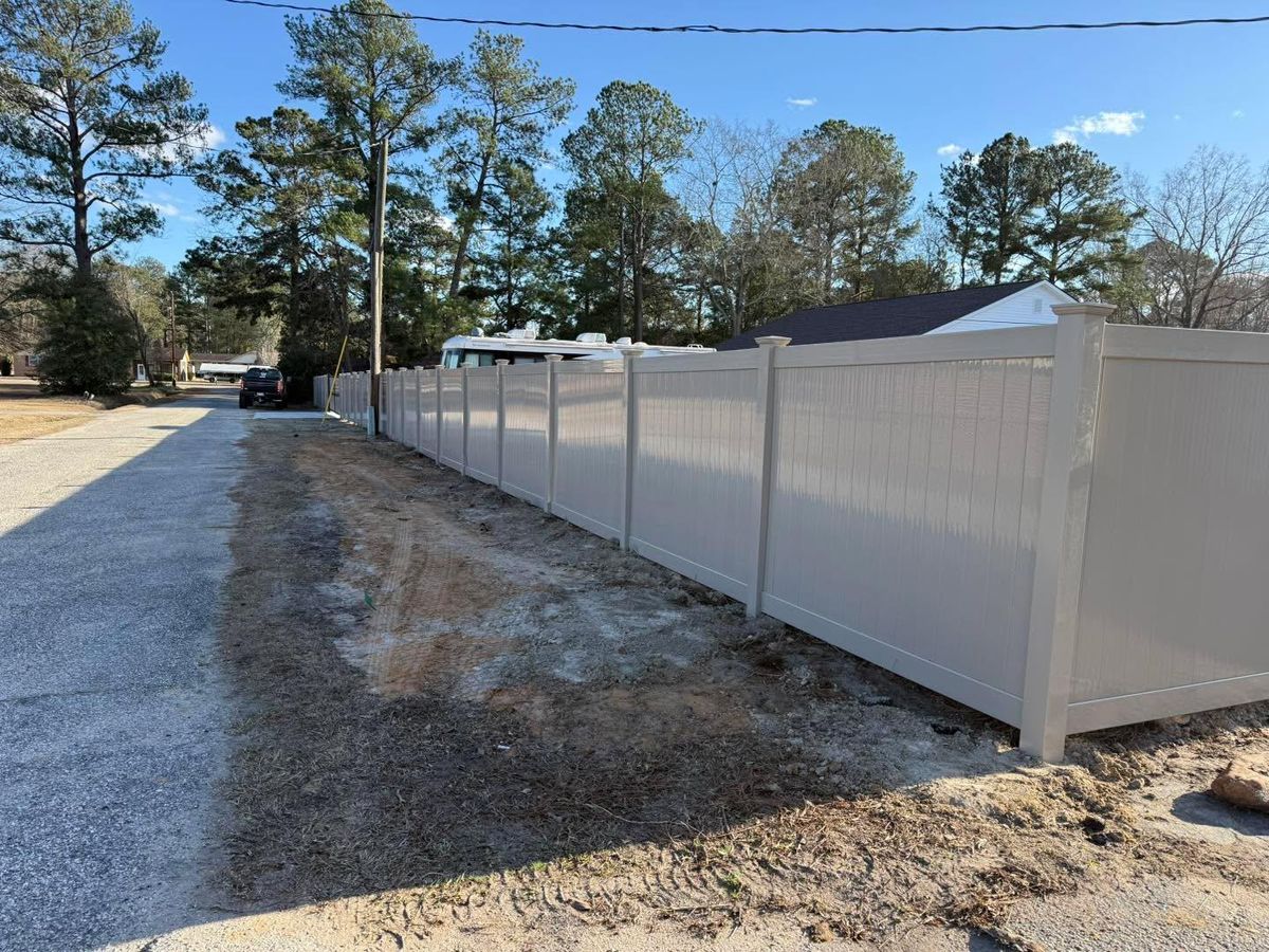 Specialty/Custom Fences for 4 In The Fire Fencing LLC in Darlington, SC