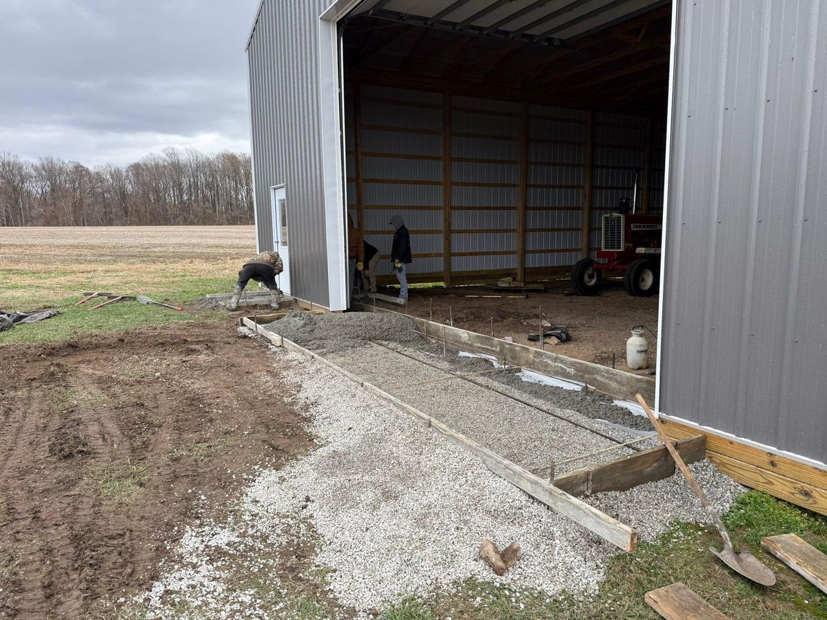 Porches, Patios, & Firepits for Whitfield Concrete Construction in Solsberry, IN