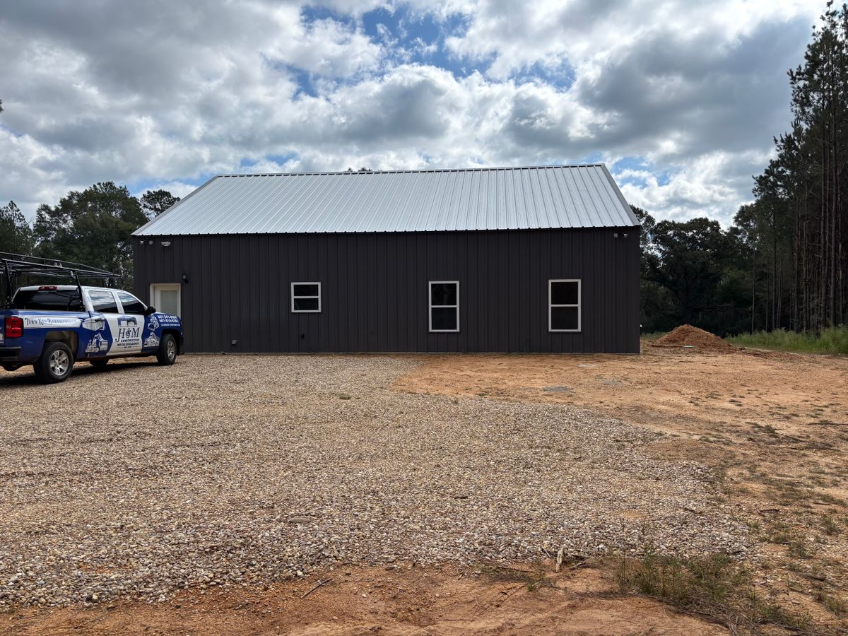 Pole Barn Construction for H&M Construction Metal Buildings in Osyka, MS