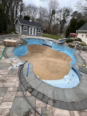 Pool liner installation for GEM Pool Service in Long Island, NY