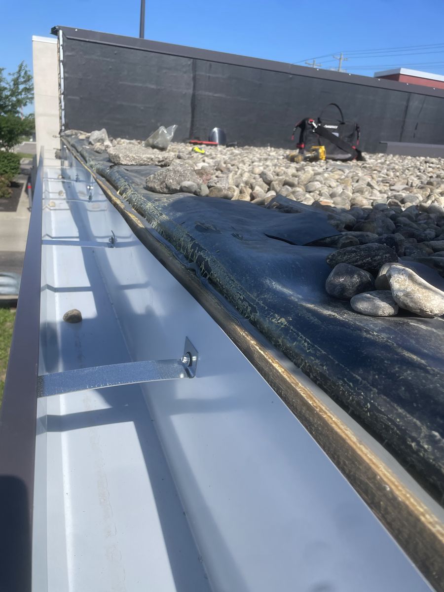 Gutter & Downspouts for Rucker Roofing, LLC in Dayton, OH