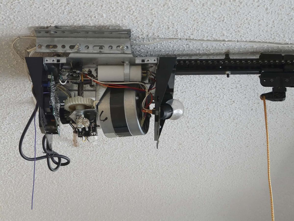 Motor Repair for Tri-County Garage Doors in Altoona, FL