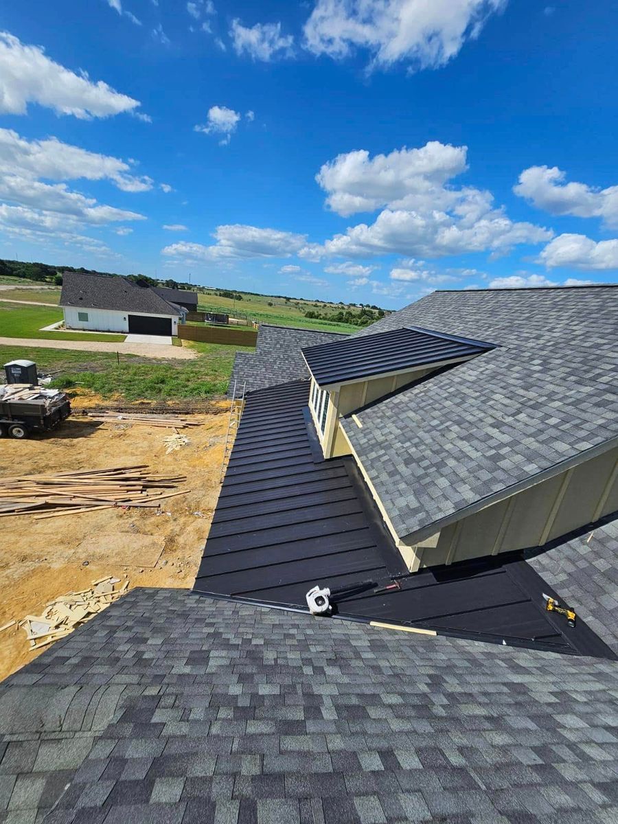 Roofing Installation for H6 Roofing & Seamless Gutters in Weimar, TX