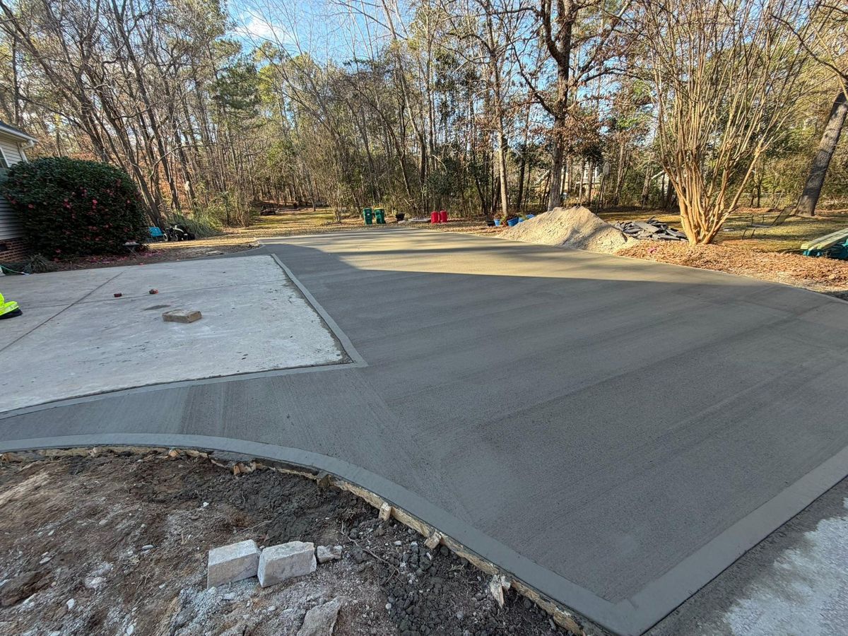 Concrete Paving for DH Construction & Concrete in Roebuck, SC