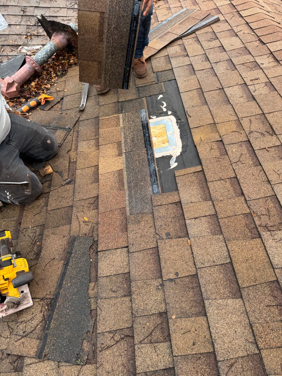 Roof Repairs for LIV Roofing Services in Liberty Hill, TX