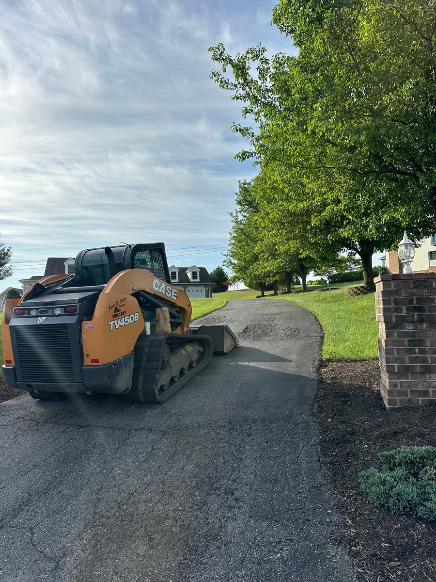 Grading for James R Carter Paving in Roanoke, VA