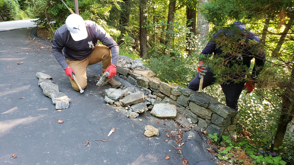 Hardscapes for Acosta's Stone Work in Hendersonville, NC