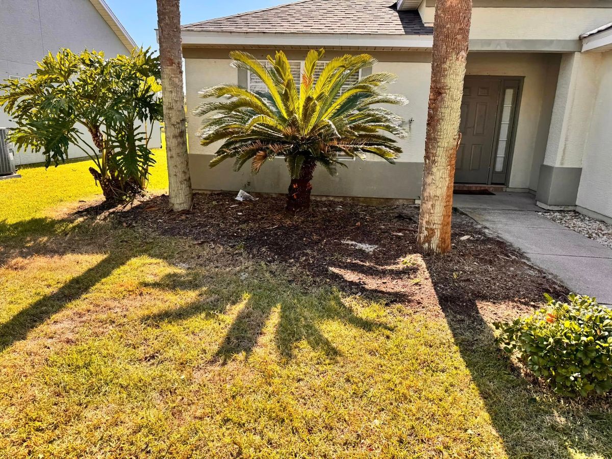 Mulch Installation for M&M Landscaping in Lynn Haven, FL