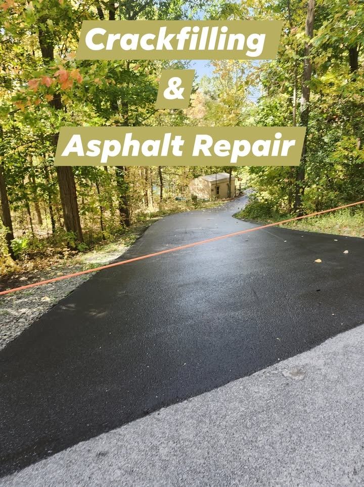 Sealcoating for Victory Driveway Sealcoating in Corning, NY