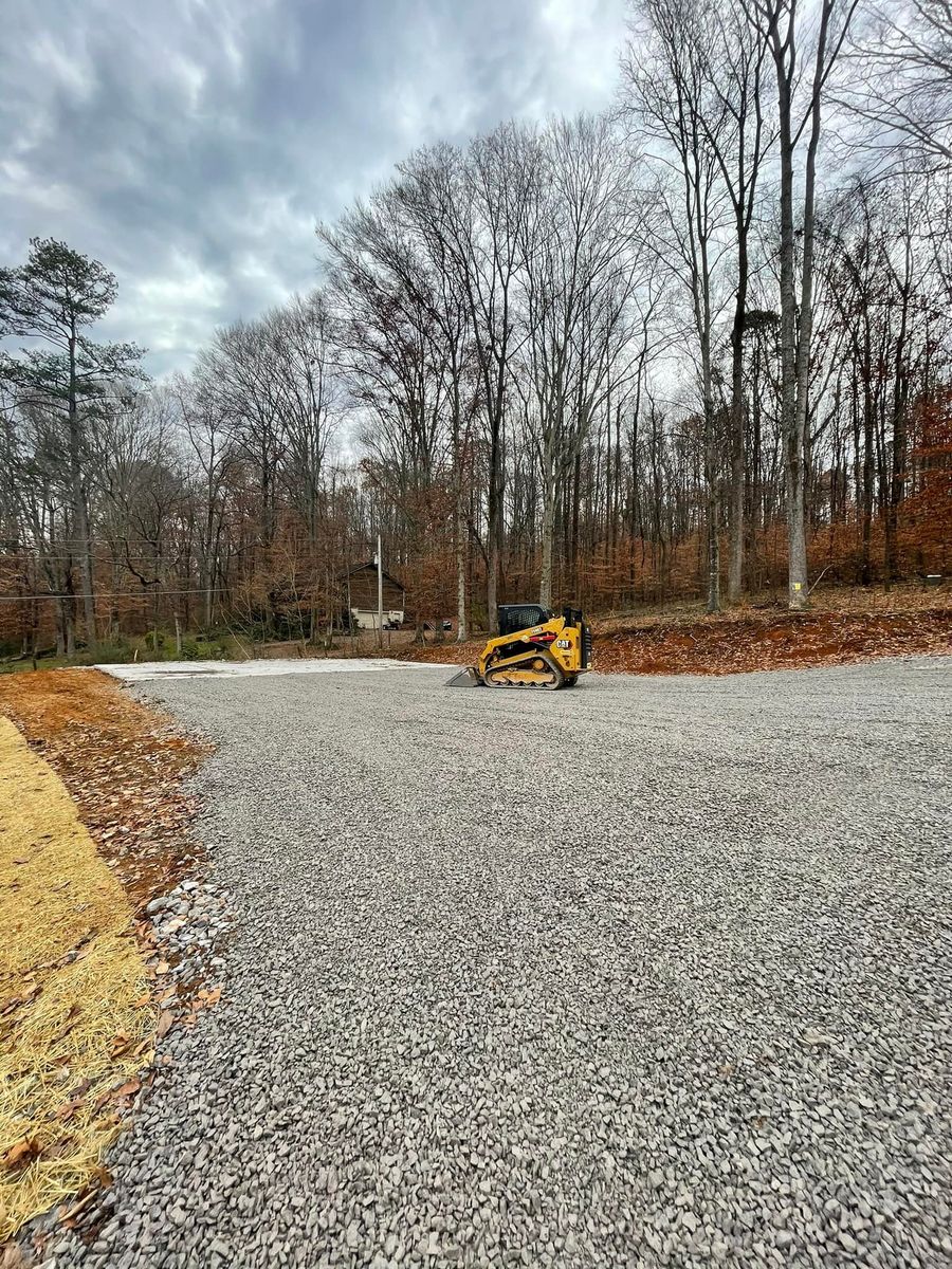 Land Grading for Strange Excavating & Utilities in Lenoir City, TN