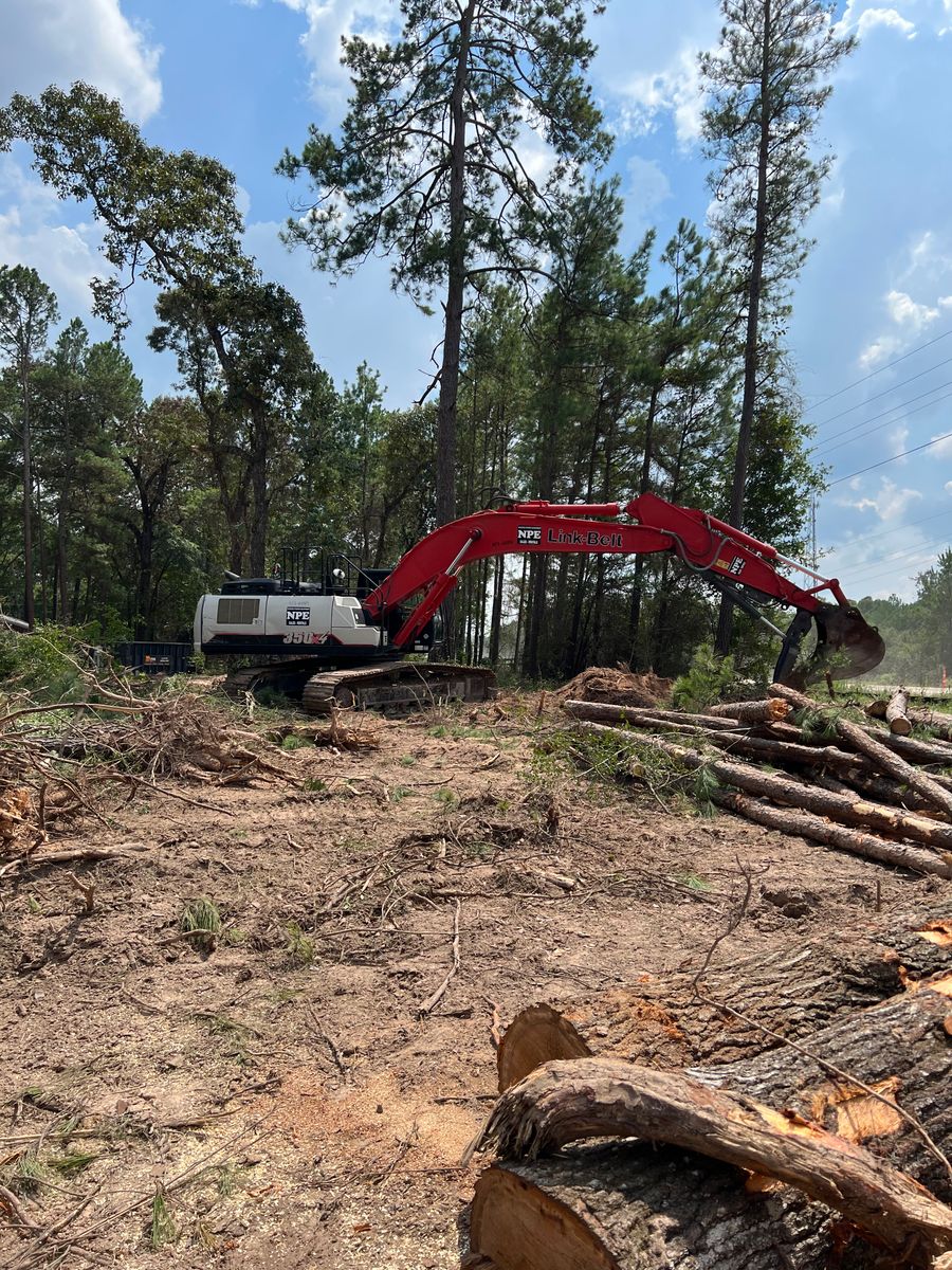 Land Clearing for Arnold Construction in Magnolia, TX