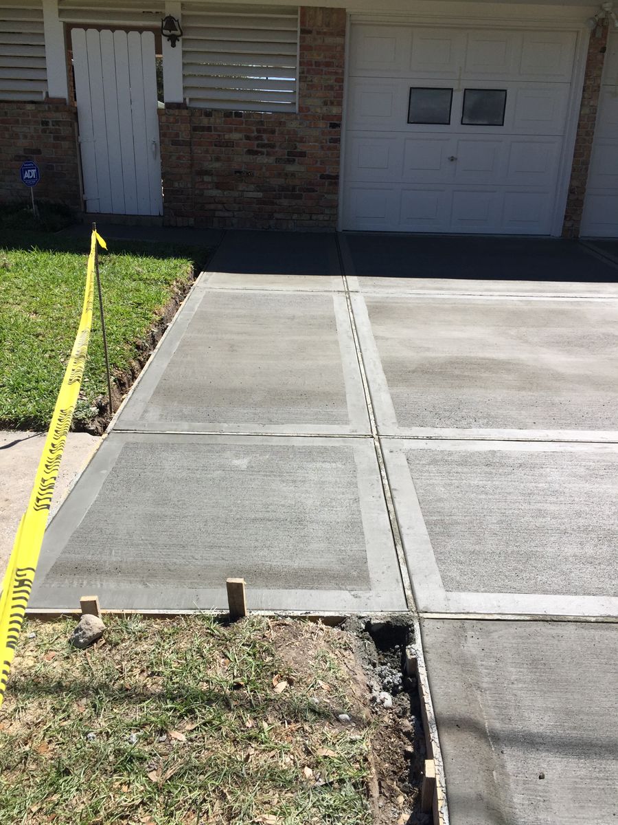 Concrete for Texas Curb N Borders in Houston, TX