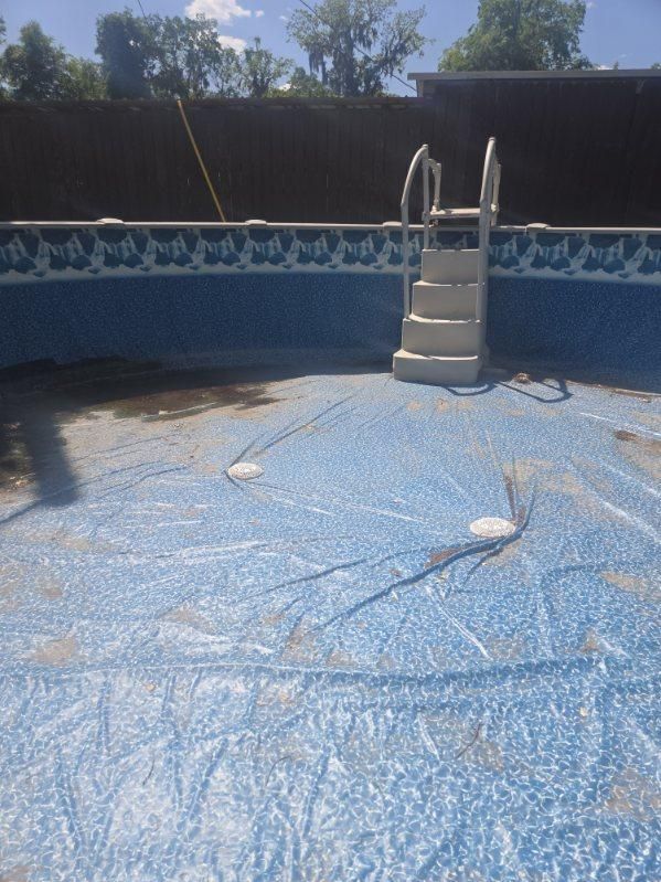 Pool Liner Changes for Down & Dirty Pool Service in Crawfordville, FL