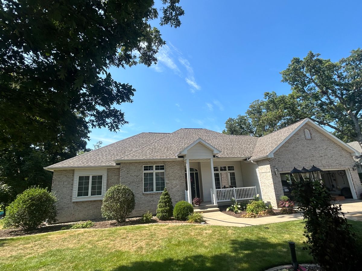 Painting for Zenn Exteriors in Champaign, IL