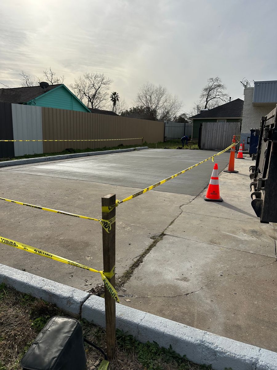 Flatwork for BigTex Concrete Construction in Houston, TX