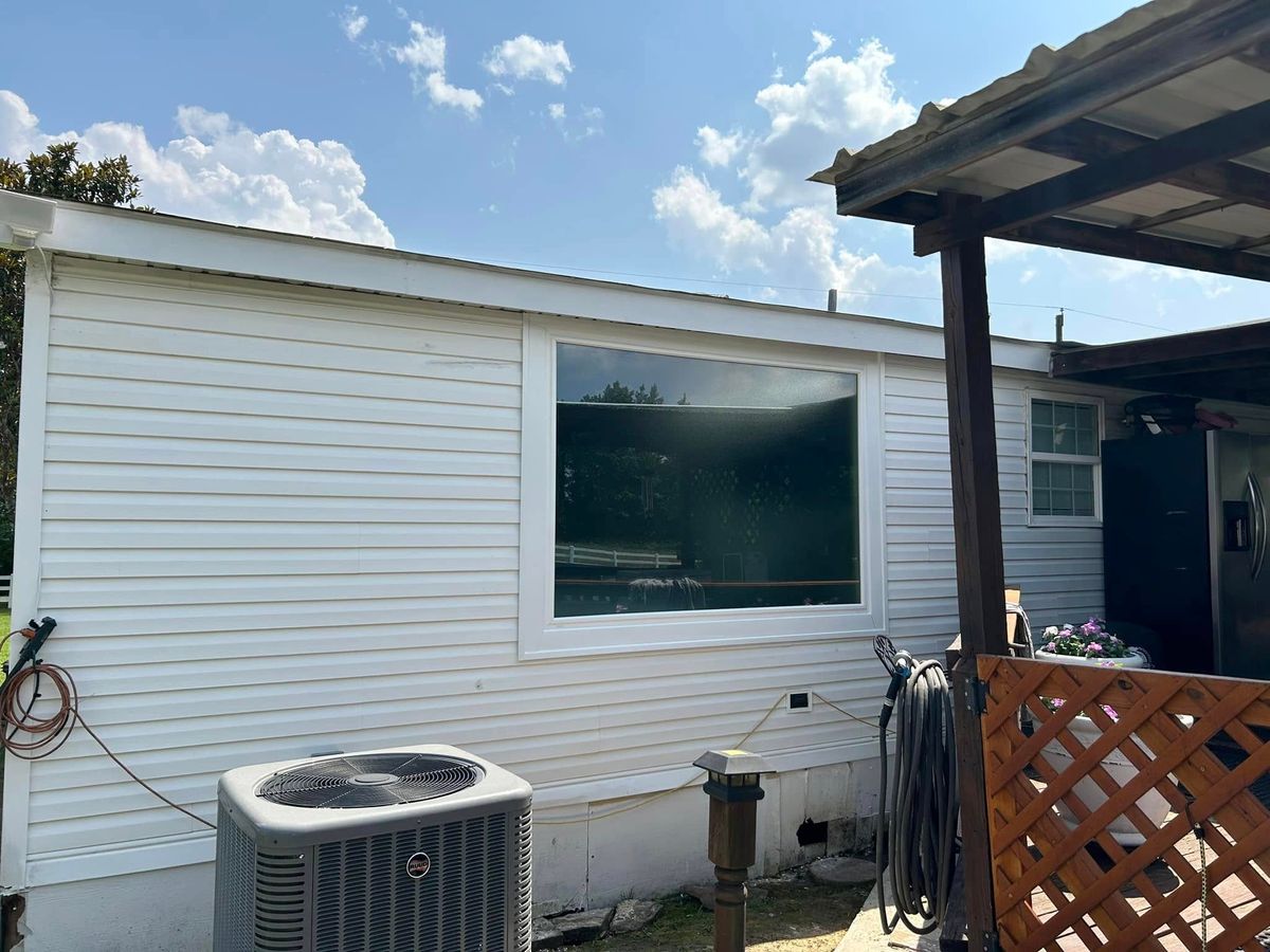 Window Repair and Replacement for Well Hung Windows & More in Hot Springs, AR