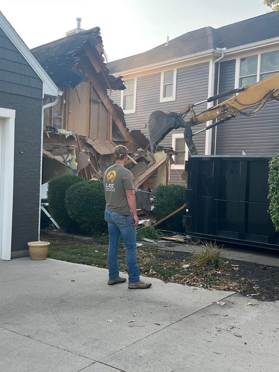 Land Clearing & Demolition for Lamb-Coate Contracting in Bellefontaine, OH